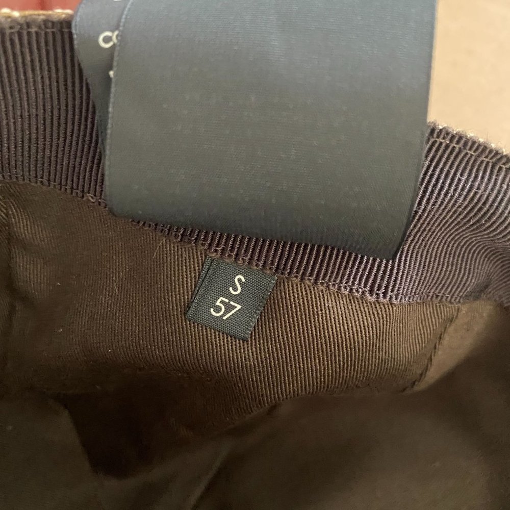 Gucci Beige Brown Monogram Baseball Cap with Green-Red Stripe - Picture 12 of 14